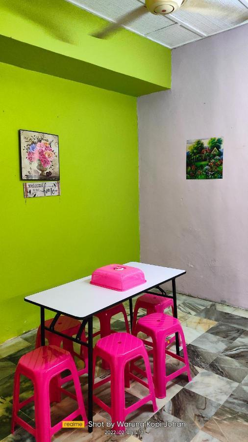 Homestay D' Tengah Bandar Kuala Rompin Ngoại thất bức ảnh