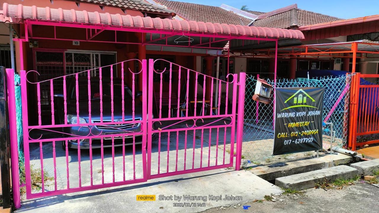 Homestay D' Tengah Bandar Kuala Rompin Ngoại thất bức ảnh